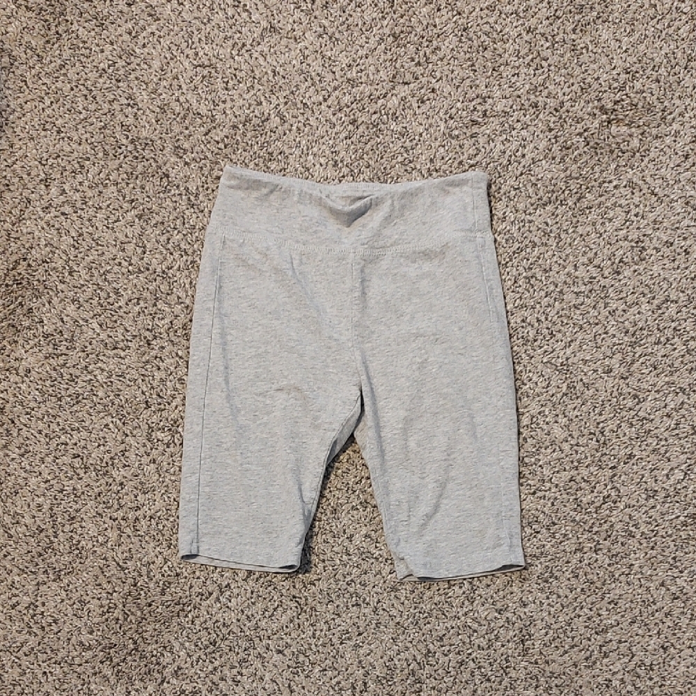 GUESS girl's Gray Shorts